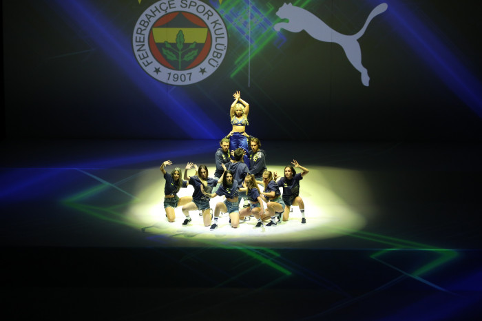 PUMA’nın Fenerbahçe için tasarladığı yeni sezon formaları tanıtıldı
