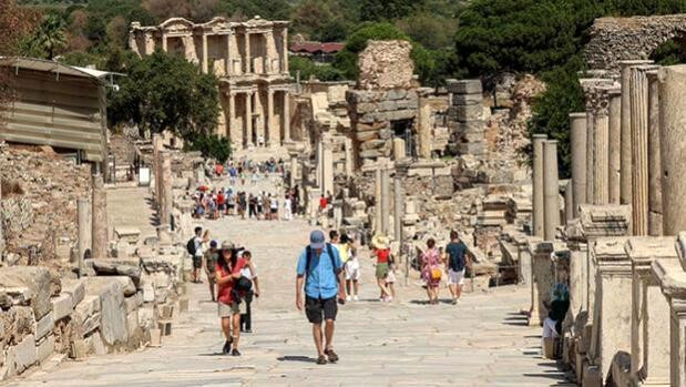 Efes Antik Kenti, 7 ayda 340 binden fazla ziyaretçi ağırladı