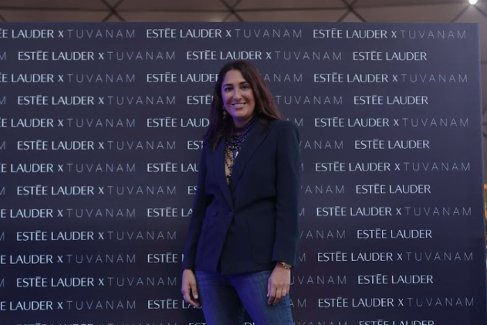 Estée Lauder 40. Yılını Tuvana Büyükçınar'ın tasarımı ile kutladı